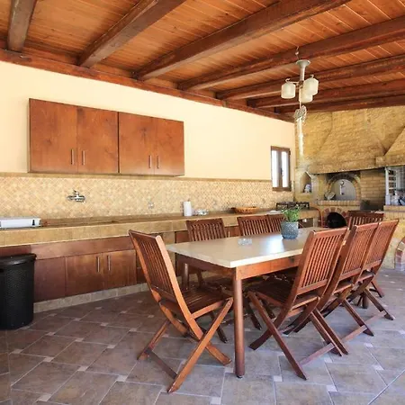 Villa Sofia's Sunny + Private Pool + Gym Prassas